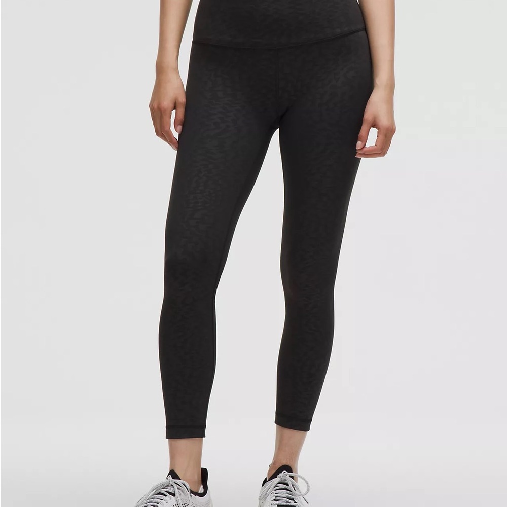 Lululemon Athletica Gray Mosaic Leggings Size 4!